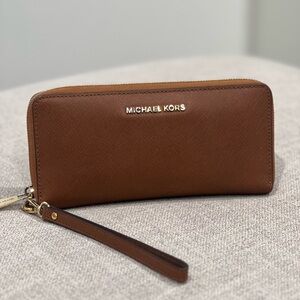 Michael Kors Continental Leather Wallet